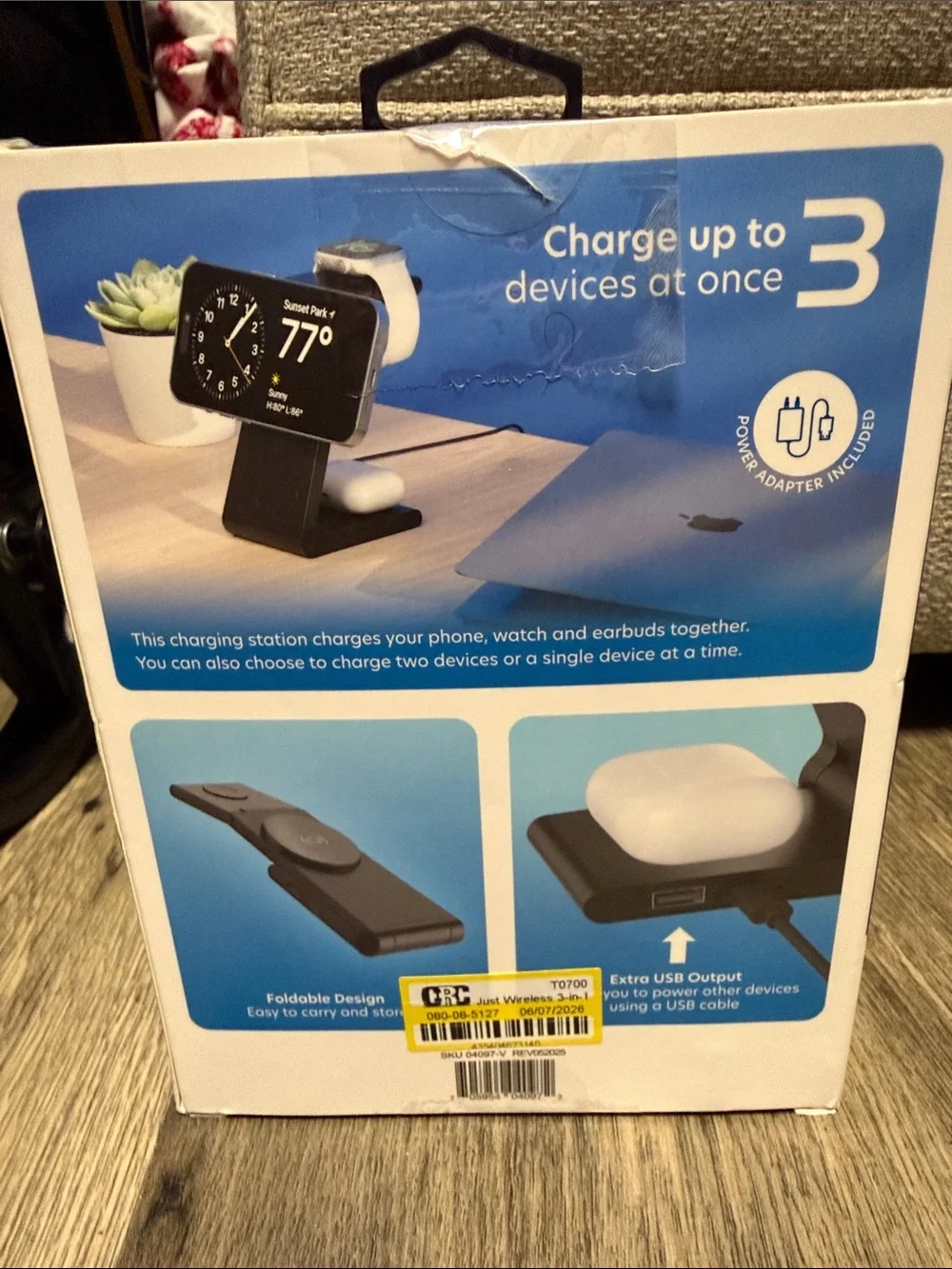 3-in-1 Desktop Magnetic Charging Station - Black